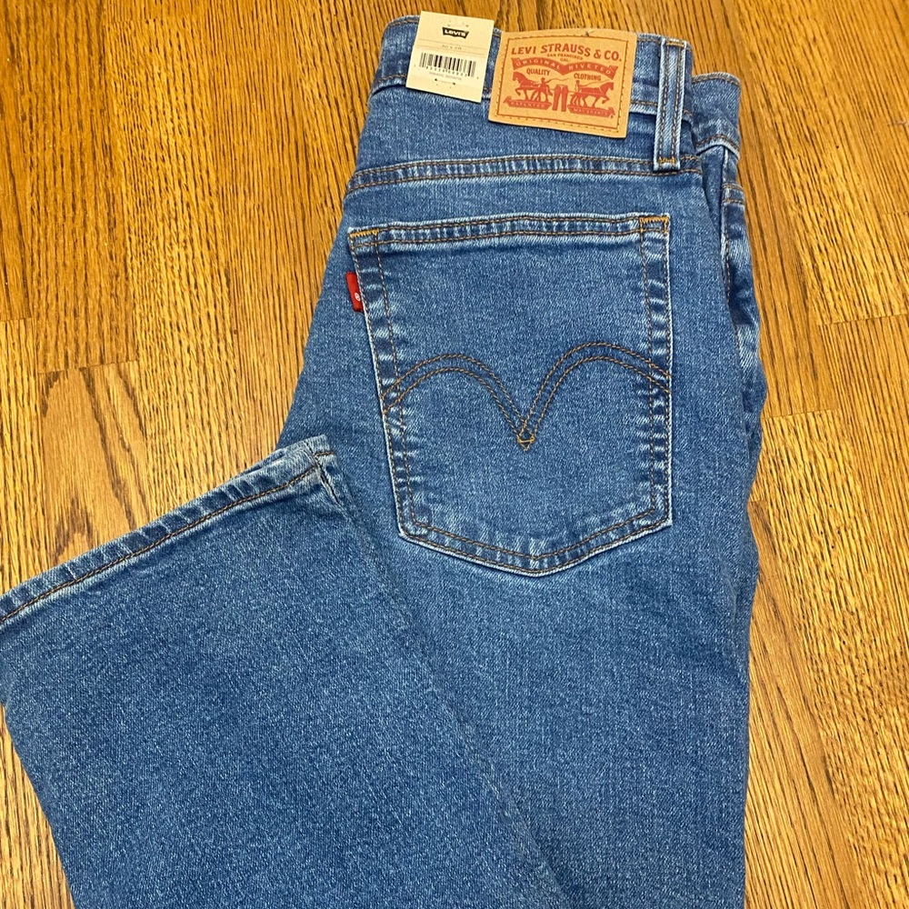 Levi’s Wedgie Straight Leg Jeans Size 30